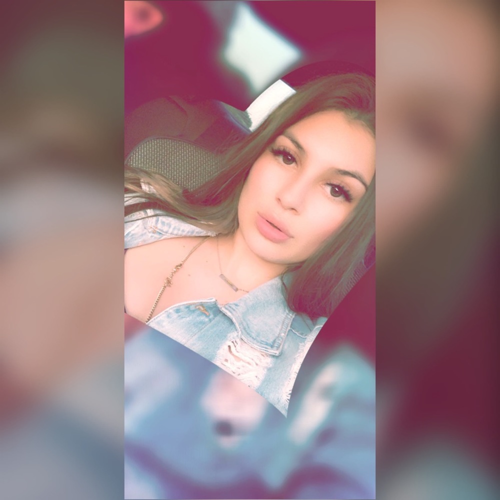 Meet your Posher, Loredana